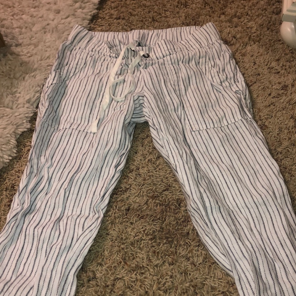 Athleta Capri pants size 4 I great condition